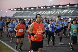 BIB: 1901, 5247
                            <button type="button" onclick="openModal(10462519)" class="btn btn-primary btn-sm float-right btn-popup" data-toggle="modal" data-target=".modal-high-quality">
                        <i class="fas fa-shopping-cart"></i> Add to Cart
                    </button>
                                            <button type="button" onclick="isThisMe(10462519, true)" class="btn btn-success btn-sm float-right btn-popup btn-isme hidden" data-toggle="tooltip" data-placement="bottom" title="นี่คือรูปของคุณใช่ไหม คลิกที่นี่เพื่อเอาเข้าอัลบั้ม">
                        <i class="fas fa-plus"></i> Add to album
                    </button>
                    <button type="button" onclick="isThisMe(10462519, false)" class="btn btn-warning btn-sm float-right btn-popup btn-isnotme hidden">
                        <i class="fas fa-ban"></i> Remove from album
                    </button>